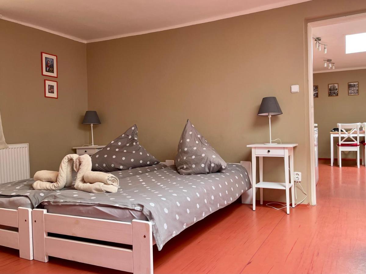 Apartman Galerie เดชชิน ภายนอก รูปภาพ